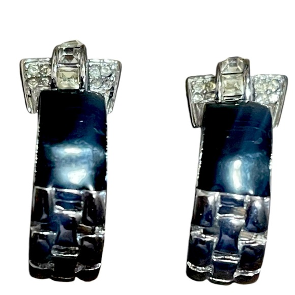 EUC Vintage Givenchy Clip On Earrings - Picture 1 of 6
